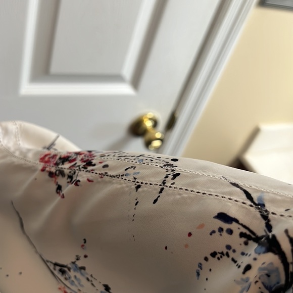 Top - Picture 4 of 4